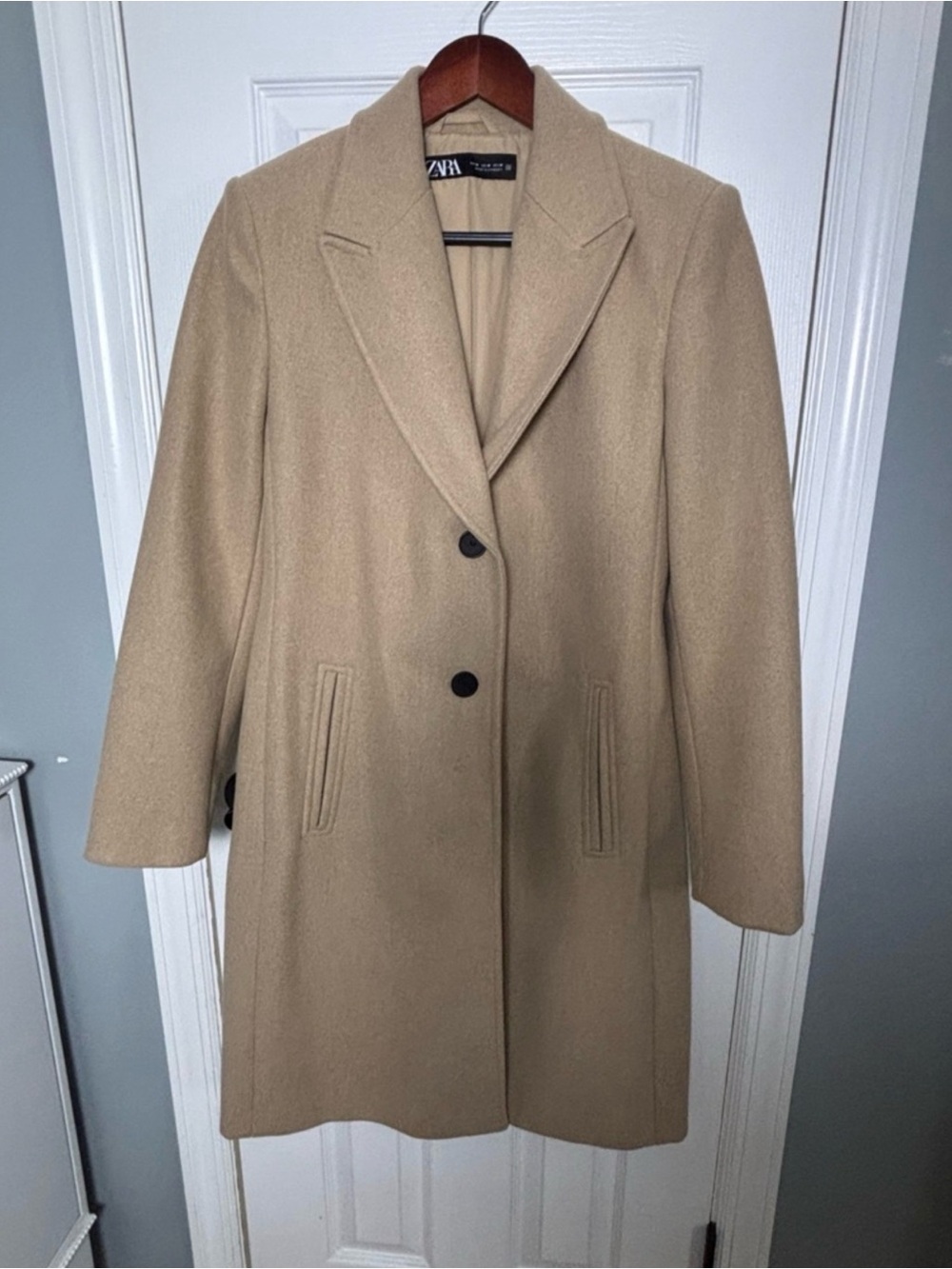 ZARA Women's Camel Coat Size medium NWOT